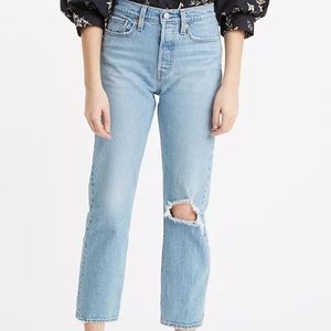 Levi Premium Wedgie Straight Leg Denim Jean 28